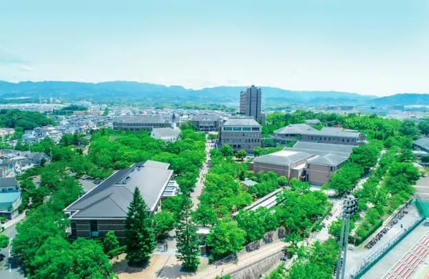 桃山学院大学空撮