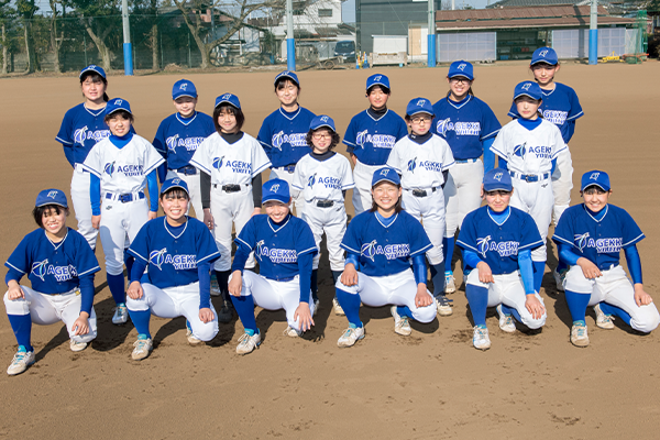 栃木中学女子硬式野球クラブ「エイジェック・ユース」のメンバー